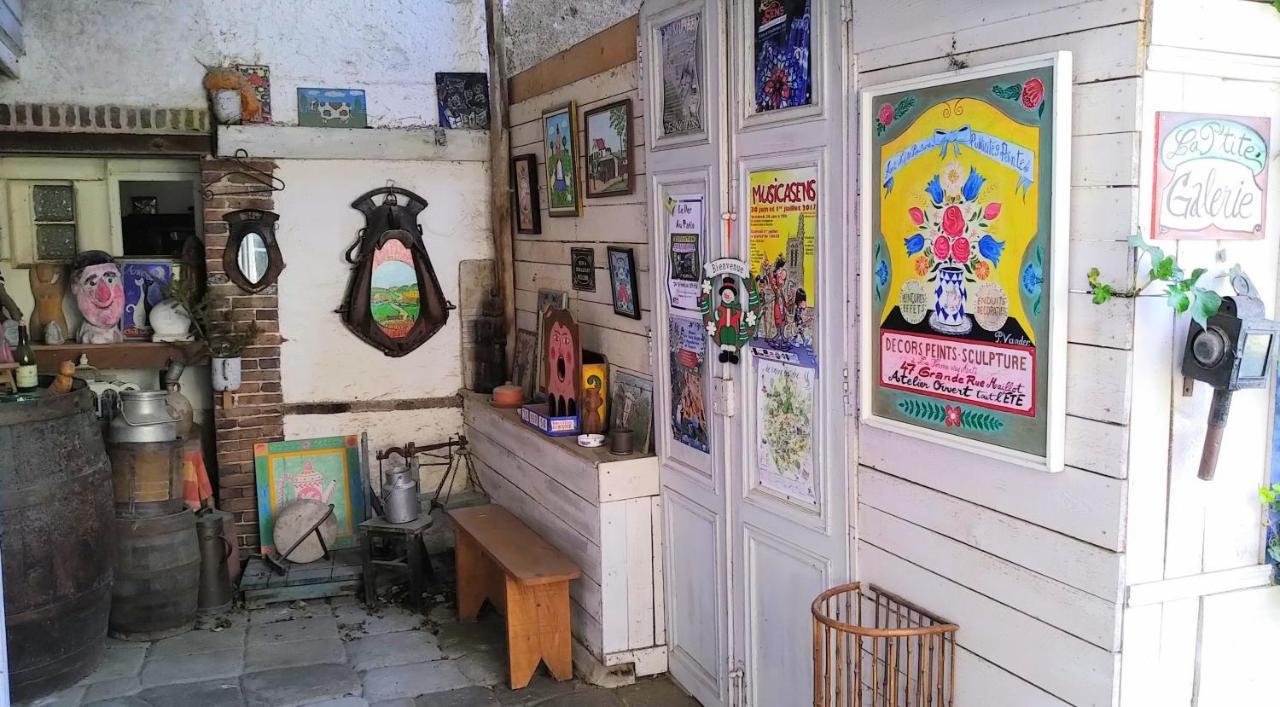 Ferme De L'Art Rural Et Populaire Bed & Breakfast Maillot Bagian luar foto