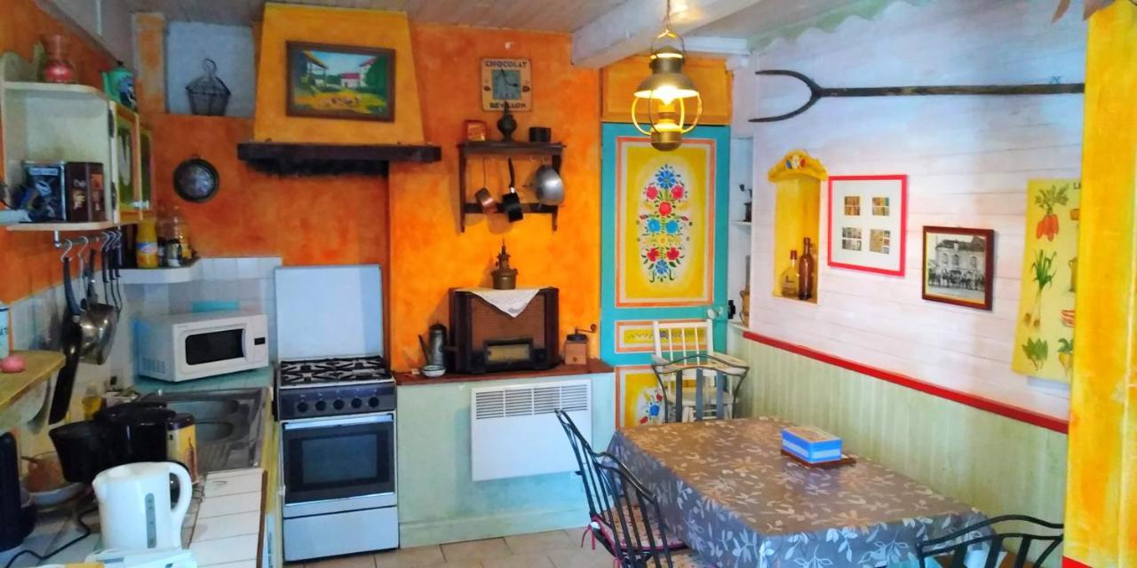 Ferme De L'Art Rural Et Populaire Bed & Breakfast Maillot Bagian luar foto